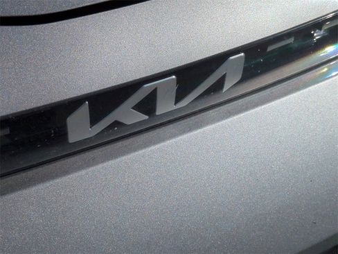 Certified 2023 Kia Soul LX w/ LX Technology Package image 28