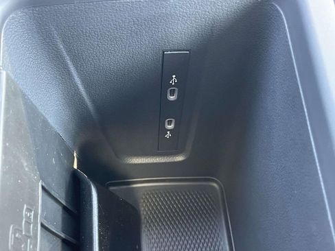 New 2026 Volkswagen Tiguan SE R-Line AWD/4WD image 28