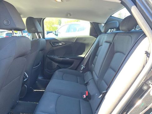 Used 2024 Chevrolet Malibu LT w/ Midnight Edition FWD image 15