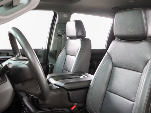 Used 2025 Chevrolet Silverado 3500 W/T w/ WT Convenience Package AWD/4WD image 23