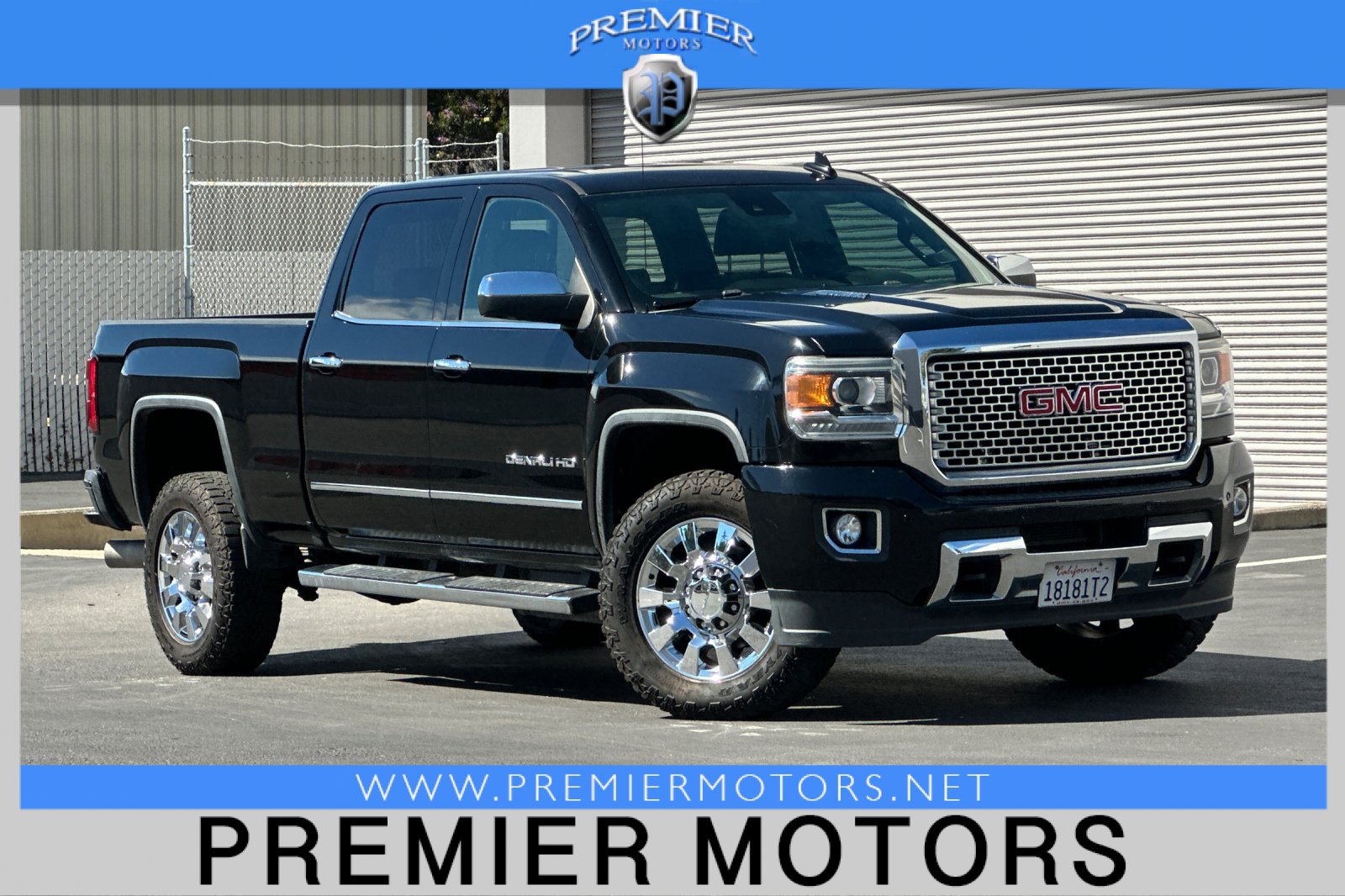 Used 2015 GMC Sierra 2500 Denali w/ Duramax Plus Package AWD/4WD image 1