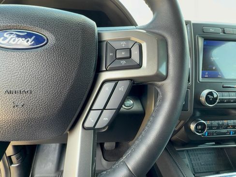 Used 2021 Ford Expedition XLT RWD image 19