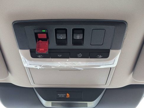 New 2025 Nissan Pathfinder Platinum w/ Cargo Package image 22