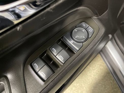 Used 2024 Chevrolet Equinox LT image 19