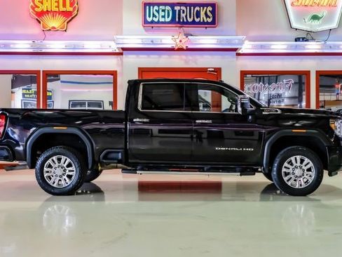 Used 2022 GMC Sierra 2500 Denali image 11