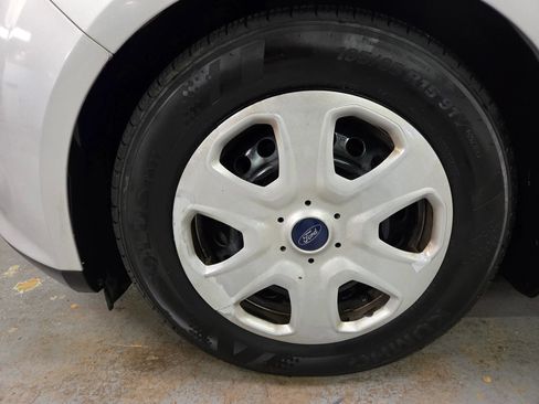 Used 2014 Ford Focus S FWD image 13