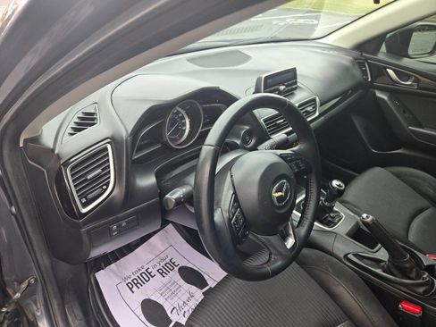 Used 2014 MAZDA MAZDA3 i Touring image 14