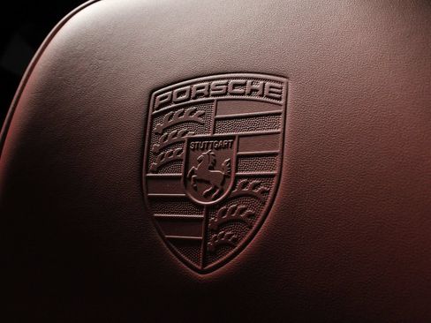 New 2026 Porsche Macan S AWD/4WD image 38