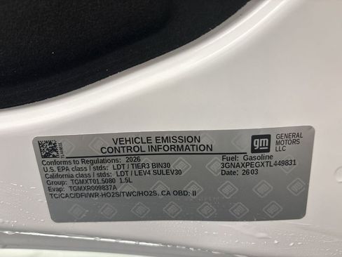 New 2026 Chevrolet Equinox LT w/ Convenience Package II AWD/4WD image 17