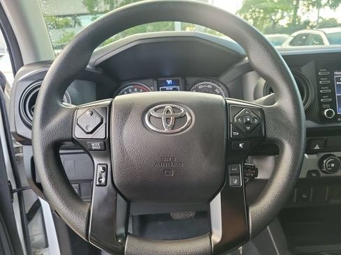 Used 2022 Toyota Tacoma SR w/ SR Convenience Package RWD image 14
