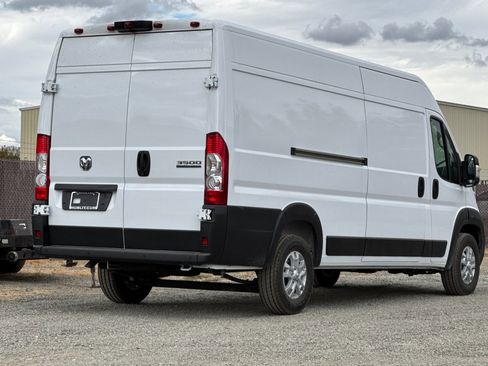 New 2026 RAM ProMaster 3500 w/ Quick Order Package 22G SLT image 3