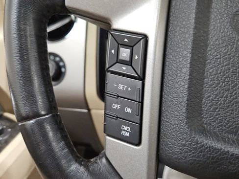 Used 2015 Ford Expedition EL Limited w/ Equipment Group 301A AWD/4WD image 31