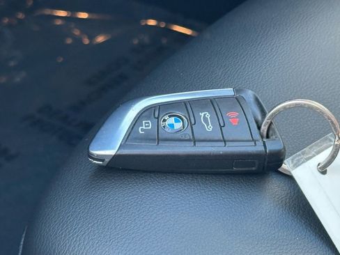 Used 2023 BMW 330i Sedan w/ Driving Assistance Package image 39