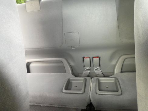 Used 2005 Toyota Tacoma PreRunner image 9