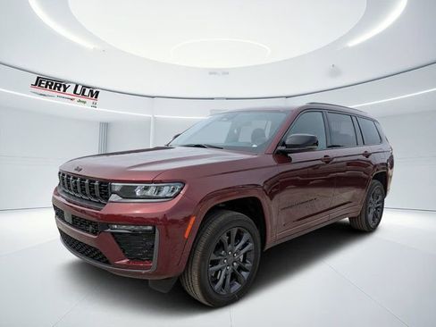 New 2026 Jeep Grand Cherokee L Limited AWD/4WD image 7