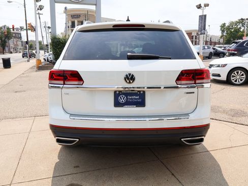 Used 2023 Volkswagen Atlas SE w/ Panoramic Sunroof Package AWD/4WD image 4