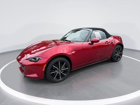 Certified 2025 MAZDA MX-5 Miata Grand Touring RWD image 1