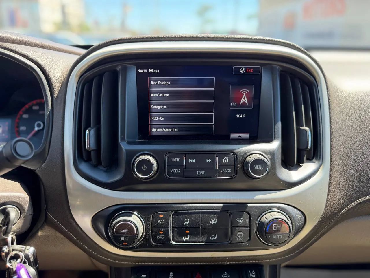 Used 2016 GMC Canyon SLT w/ LPO, Gearon Bar Package RWD image 42