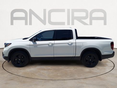 Used 2025 Honda Ridgeline Black Edition image 7
