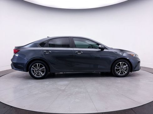 Certified 2023 Kia Forte LXS w/ LXS Technology Package FWD image 37
