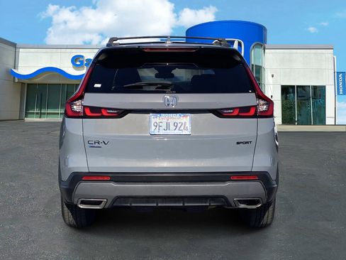 Used 2023 Honda CR-V Sport image 5