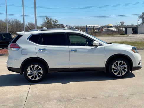 Used 2015 Nissan Rogue SL w/ SL Premium Package image 8