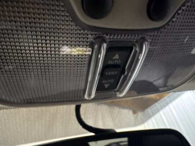 Used 2016 Jeep Compass High Altitude FWD image 34