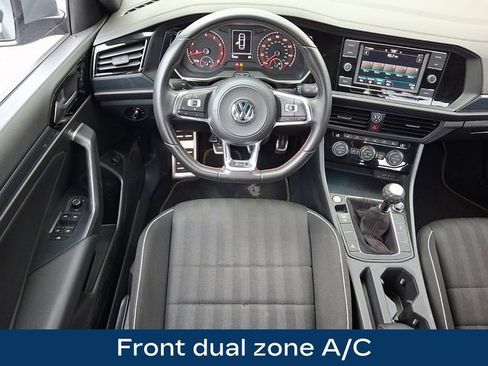 Used 2021 Volkswagen Jetta GLI FWD image 3