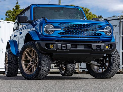 New 2025 Ford Bronco Badlands image 16
