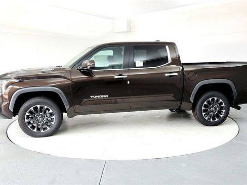 New 2025 Toyota Tundra Limited image 3
