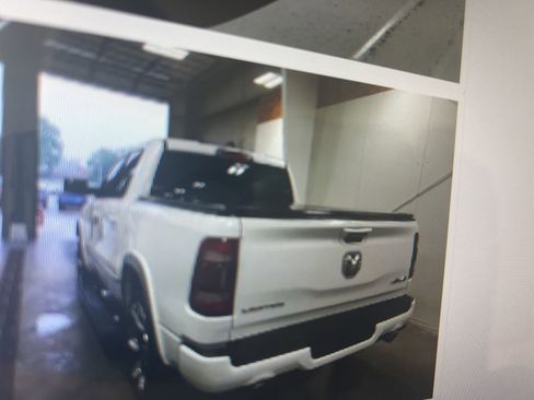 Used 2020 RAM 1500 Limited AWD/4WD image 9