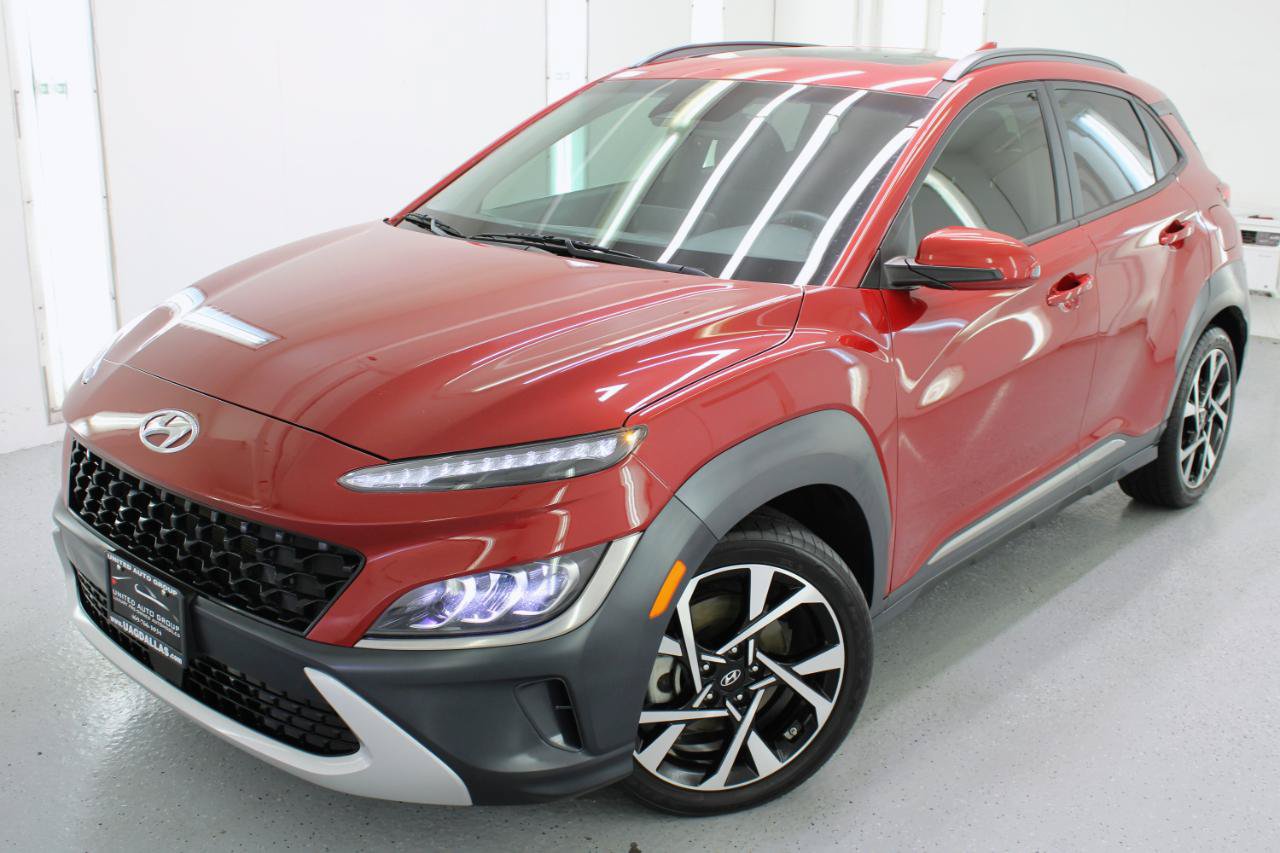 Used 2023 Hyundai Kona Limited AWD/4WD image 2