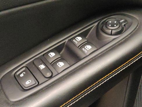 Used 2019 Jeep Compass Latitude image 27