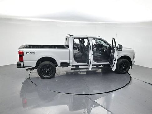 New 2026 Ford F250 Lariat w/ Black Appearance Package AWD/4WD image 46