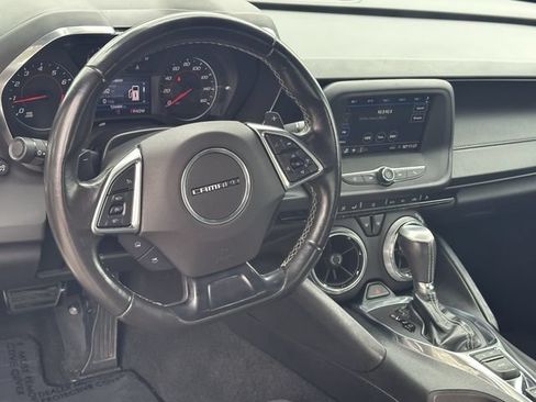 Used 2019 Chevrolet Camaro LT RWD image 10