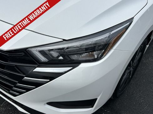 New 2025 Nissan Versa SV w/ Trunk Package FWD image 13