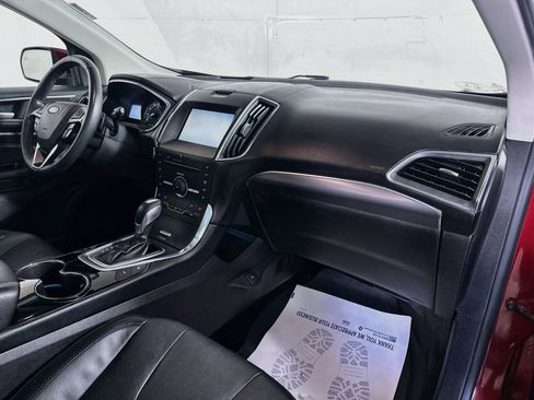 Used 2015 Ford Edge Titanium w/ Equipment Group 302A AWD/4WD image 28