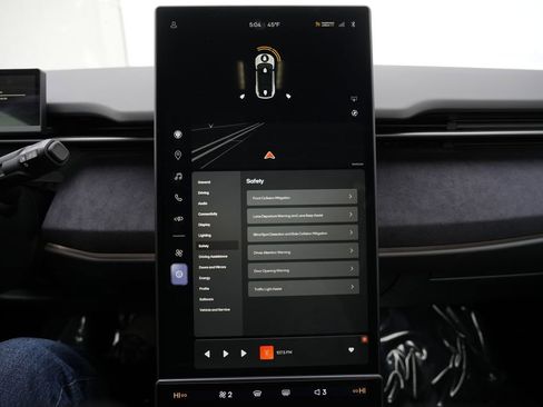 Used 2023 Fisker Ocean Extreme image 57