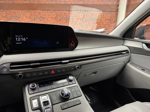 Used 2025 Hyundai Palisade SEL AWD/4WD image 18