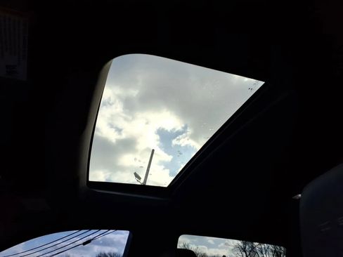 Used 2019 GMC Sierra 1500 Denali w/ Denali Ultimate Package image 27