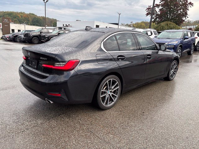 Used 2020 BMW 330i xDrive Sedan AWD/4WD image 5
