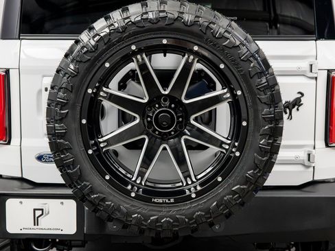 Used 2025 Ford Bronco Outer Banks AWD/4WD image 18
