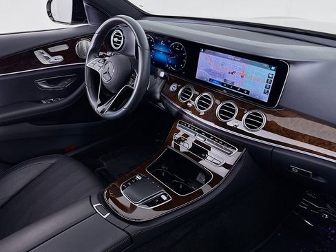 Certified 2022 Mercedes-Benz E 350 Sedan image 17