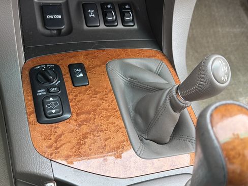 Used 2004 Lexus GX 470 AWD/4WD image 24