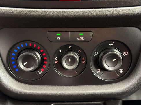 Used 2022 RAM ProMaster City Wagon FWD image 29