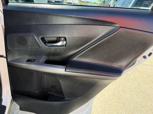 Used 2013 Toyota Venza Limited w/ Tow Prep Pkg image 28