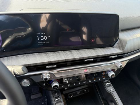 New 2025 Kia Telluride EX image 12