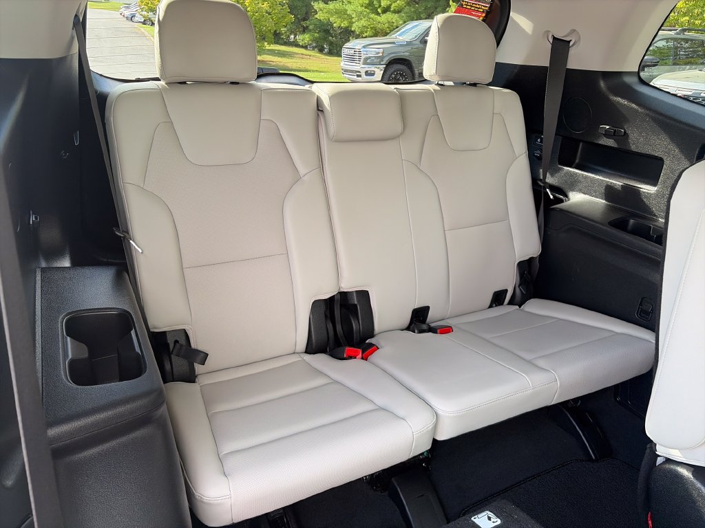 Used 2022 Kia Telluride EX w/ EX Premium Package FWD image 46