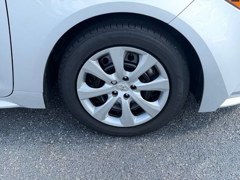 Certified 2024 Toyota Corolla LE FWD image 9