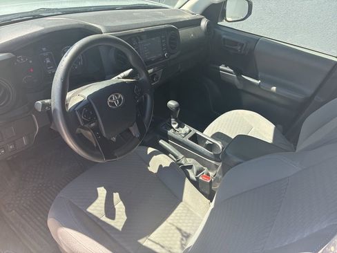 Used 2023 Toyota Tacoma SR AWD/4WD image 17